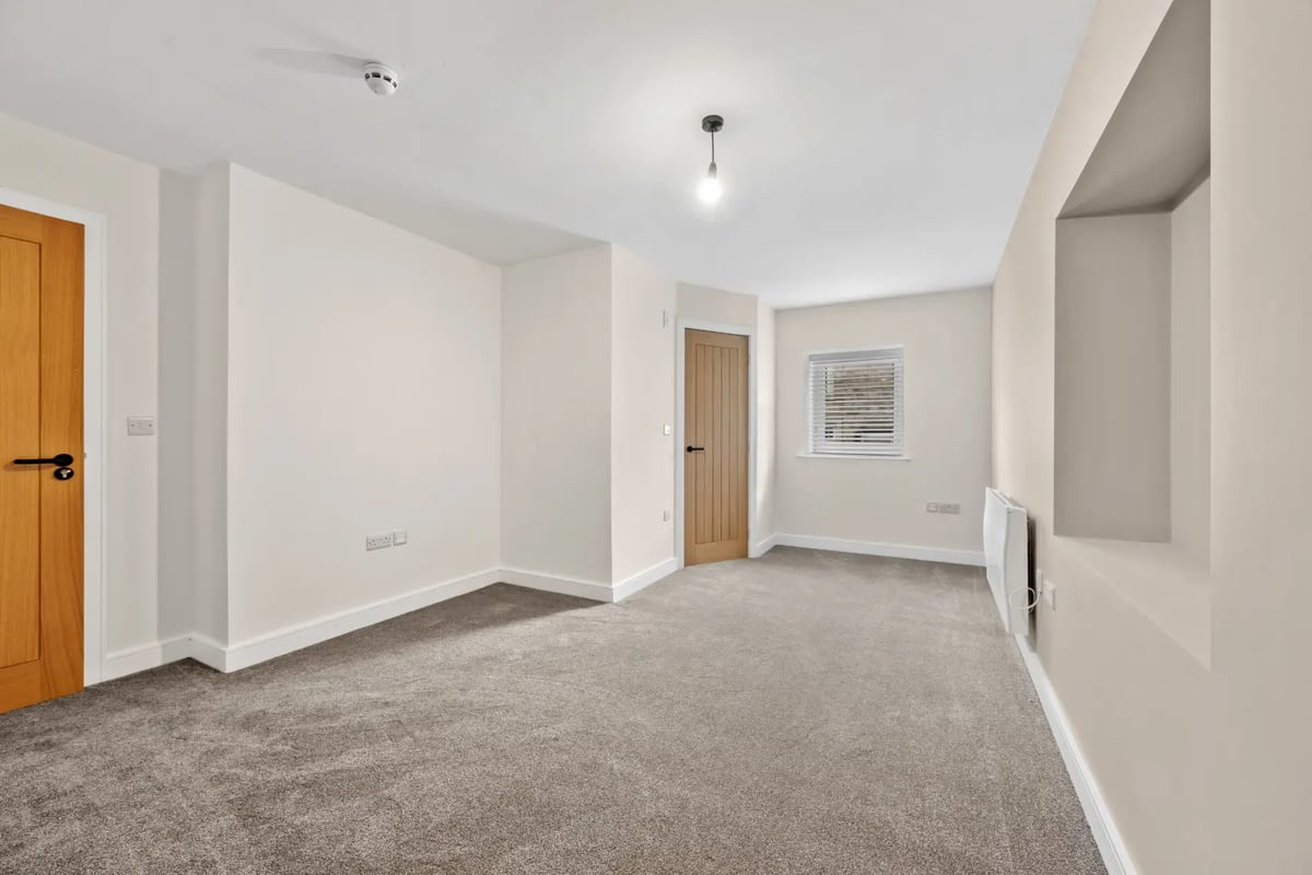 Boutique-homes-bawdlands-room-2a