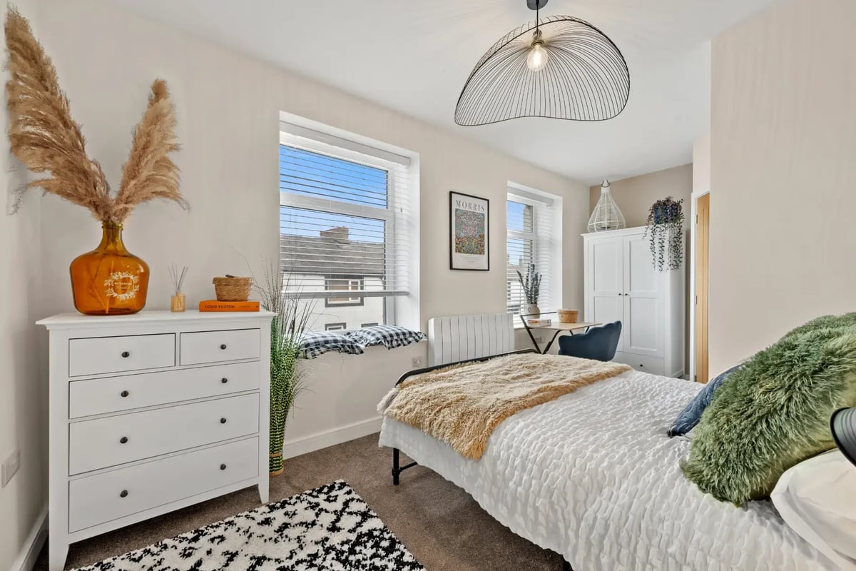 Boutique-homes-bawdlands-room-4a