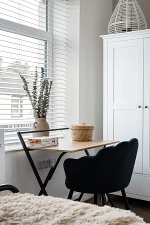 Boutique-homes-bawdlands-room-4e