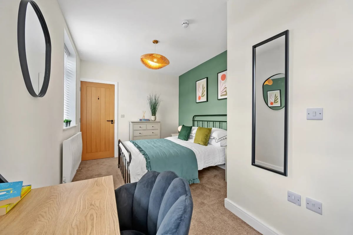 Boutique-homes-bawdlands-room-6b